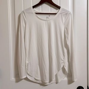 Women’s GapFit White Long Sleeve Brushed Tech Jersey